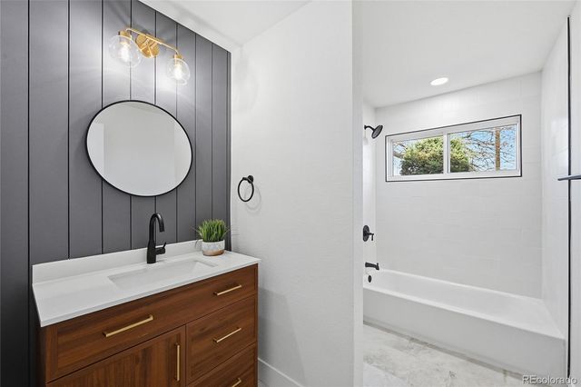 6707 S Birch Way, Centennial, CO 80122