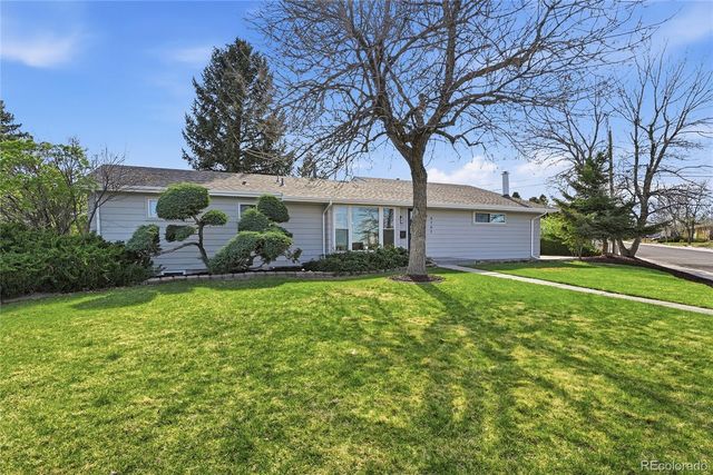 6707 S Birch Way, Centennial, CO 80122