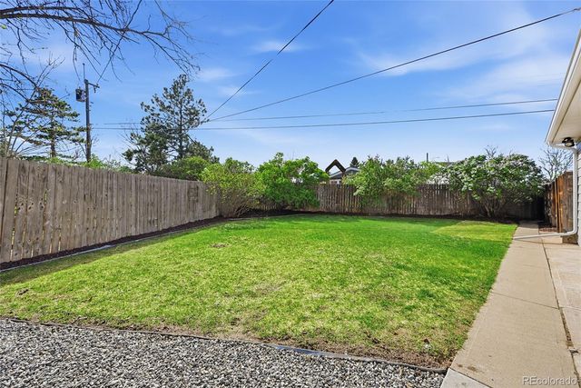 6707 S Birch Way, Centennial, CO 80122