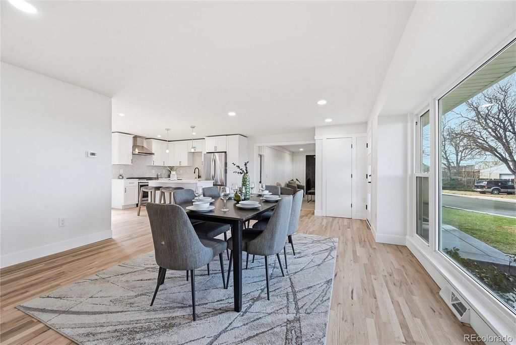 6707 S Birch Way, Centennial, CO 80122