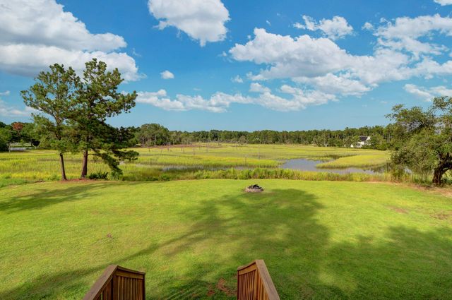 4760 Walking Horse Road, Meggett, SC 29449