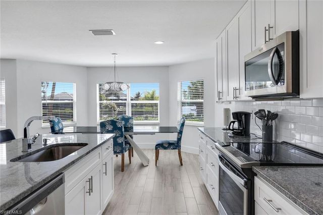 6053 Montego Bay LOOP, Fort Myers, FL 33908
