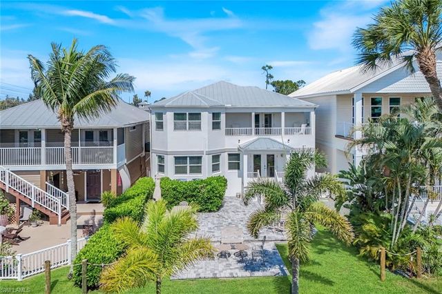 6053 Montego Bay LOOP, Fort Myers, FL 33908