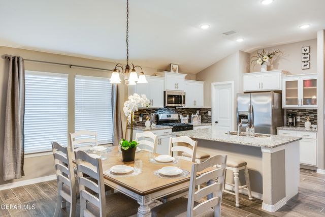 512 Caddo Lane, Clint, TX 79836