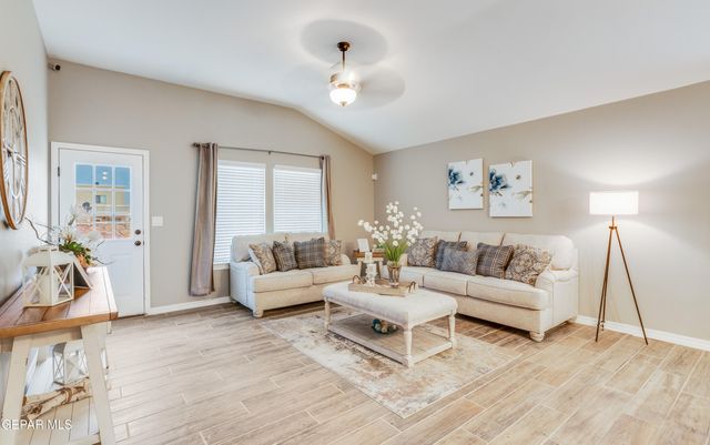 512 Caddo Lane, Clint, TX 79836