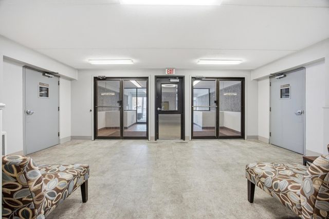 1110 3rd Avenue N 401W, Fargo, ND 58102