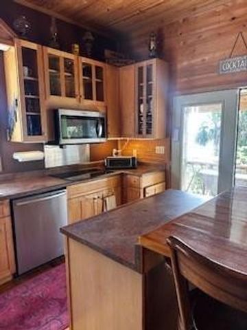 1809 Hird Island Drive, Darien, GA 31305