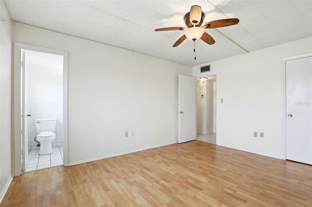 525 CONWAY ROAD 49, Orlando, FL 32807