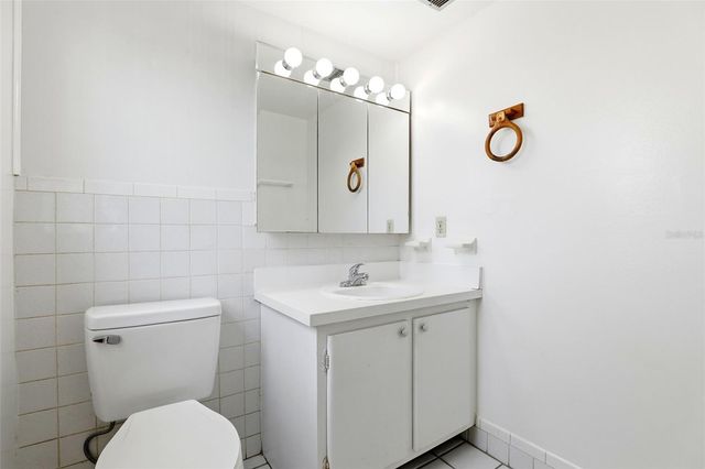 525 CONWAY ROAD 49, Orlando, FL 32807