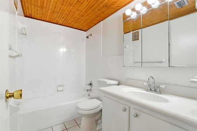 525 CONWAY ROAD 49, Orlando, FL 32807