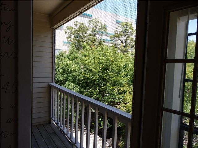 715 W 22 1/2 ST 304, Austin, TX 78705