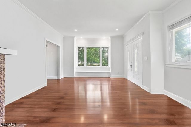 334 Brook Ave, Passaic City, NJ 07055