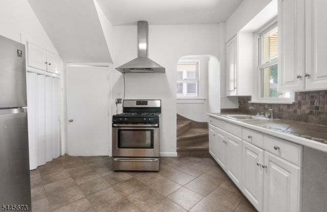 334 Brook Ave, Passaic City, NJ 07055