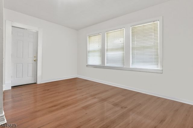 334 Brook Ave, Passaic City, NJ 07055