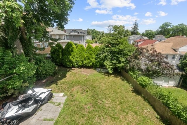 334 Brook Ave, Passaic City, NJ 07055