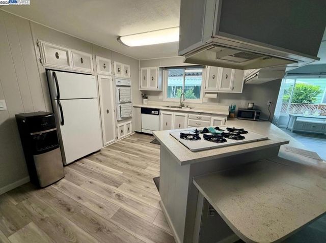 6130 Monterey Rd, San Jose, CA 95138