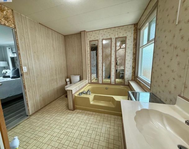 6130 Monterey Rd, San Jose, CA 95138