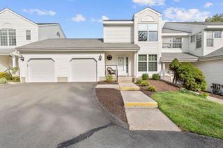 103 The Arbors 103, Rocky Hill, CT 06067