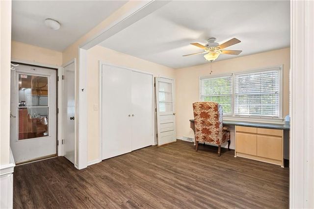 901 S Diane Drive, Olathe, KS 66061