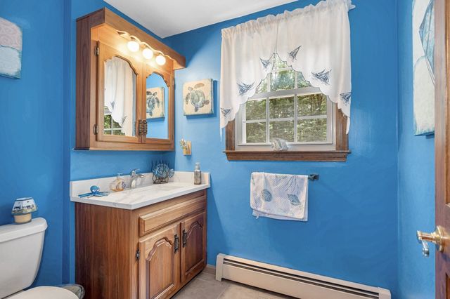 167 Trout Brook Rd, Dracut, MA 01826