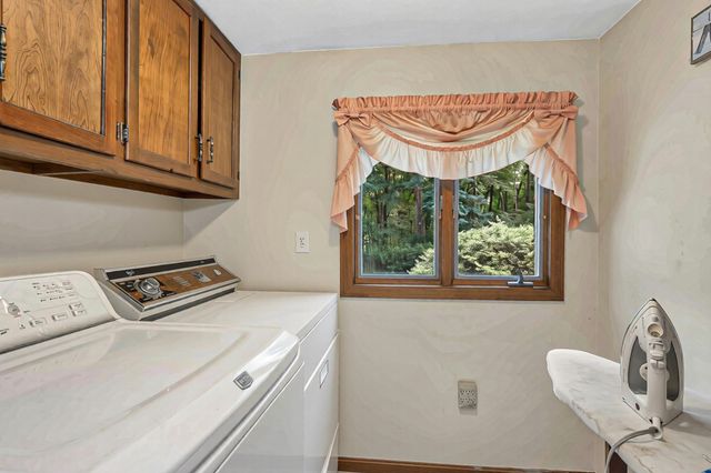 167 Trout Brook Rd, Dracut, MA 01826