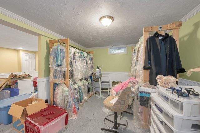 167 Trout Brook Rd, Dracut, MA 01826