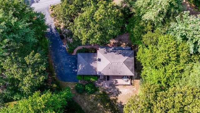 167 Trout Brook Rd, Dracut, MA 01826