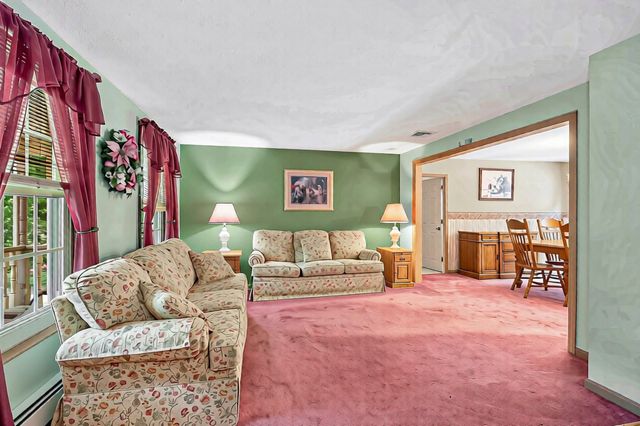 167 Trout Brook Rd, Dracut, MA 01826