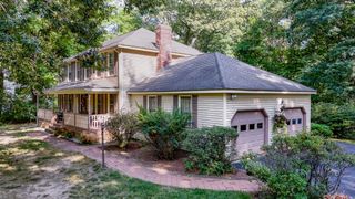 167 Trout Brook Rd, Dracut, MA 01826
