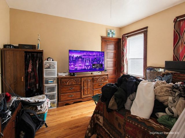 21 Sterling Street, Worcester, MA 01610