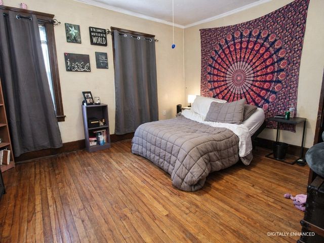 21 Sterling Street, Worcester, MA 01610