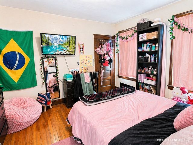 21 Sterling Street, Worcester, MA 01610
