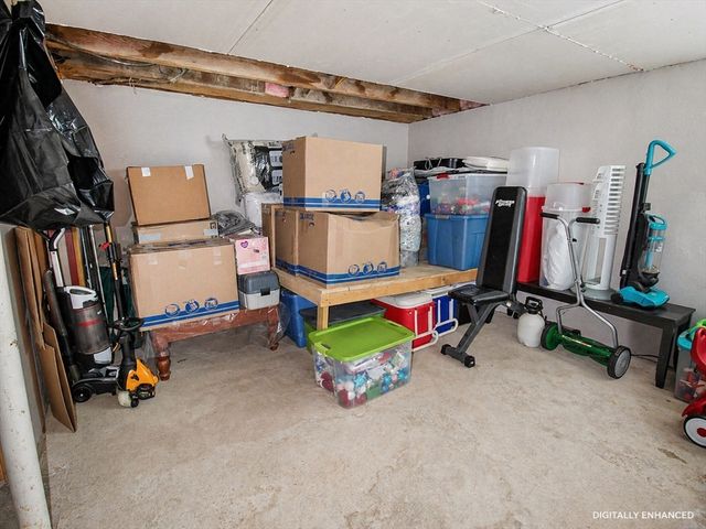 21 Sterling Street, Worcester, MA 01610