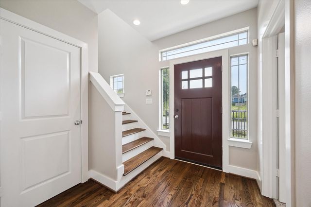 1761 W 24th Street, Houston, TX 77008