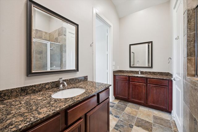 1761 W 24th Street, Houston, TX 77008