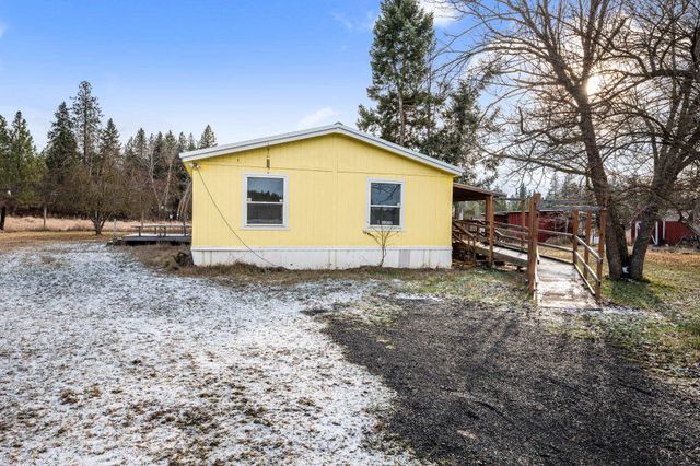30907 N Hardesty Rd, Chattaroy, WA 99003