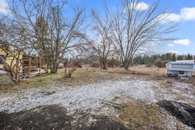 30907 N Hardesty Rd, Chattaroy, WA 99003