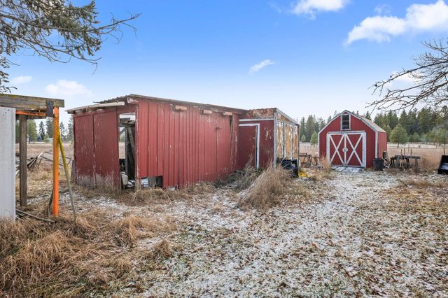 30907 N Hardesty Rd, Chattaroy, WA 99003