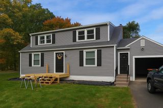 67 Colemore St, Agawam, MA 01030