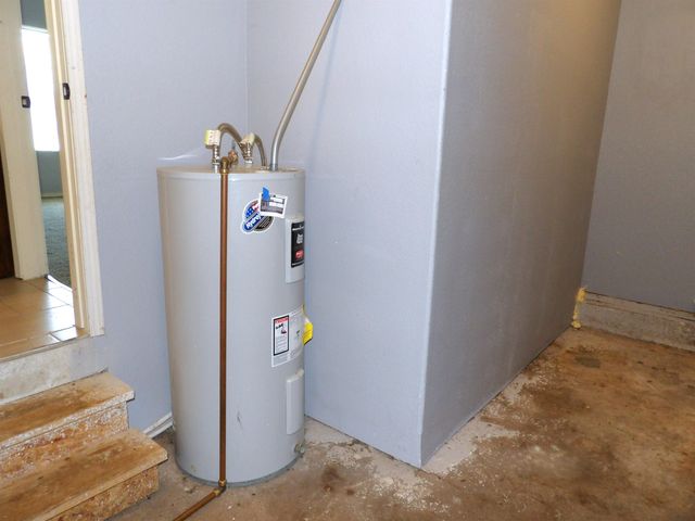 1910 S Greenwood Ave.,, Wichita, KS 67211