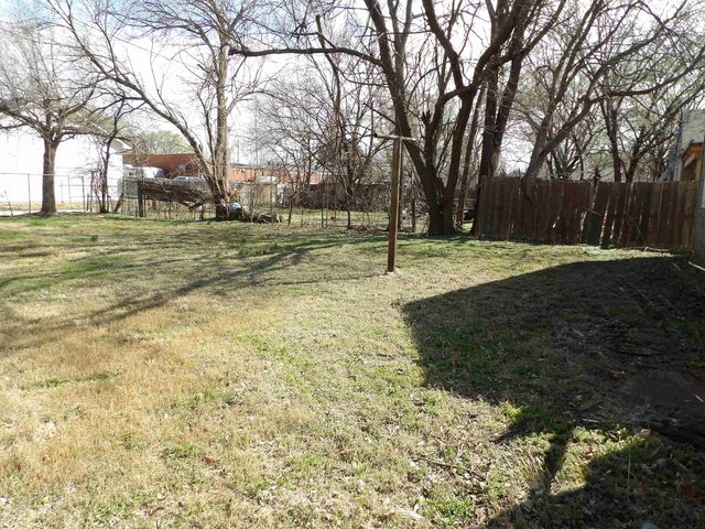 1910 S Greenwood Ave.,, Wichita, KS 67211