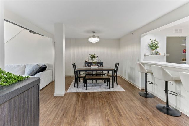 494 Woonasquatucket Avenue 416, North Providence, RI 02911