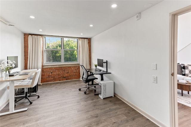 494 Woonasquatucket Avenue 416, North Providence, RI 02911