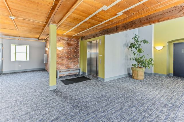 494 Woonasquatucket Avenue 416, North Providence, RI 02911
