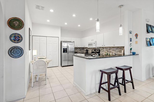 5851 Island Reach Lane, Boynton Beach, FL 33437