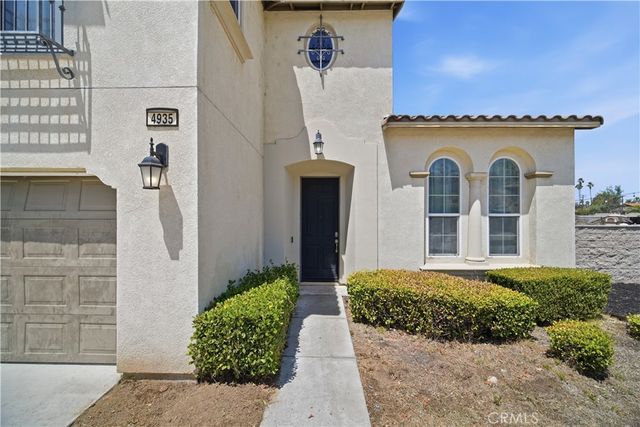 4935 Tuwa Court, Riverside, CA 92507