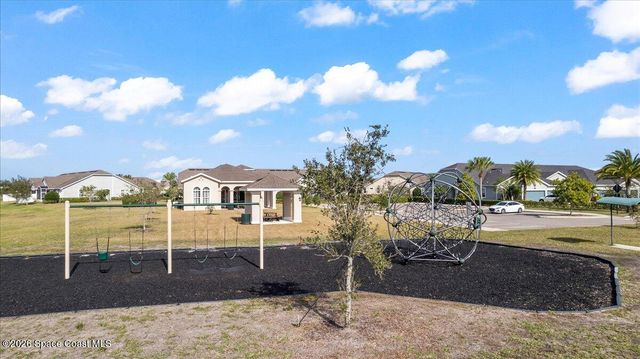 7823 Loren Cove Drive, Melbourne, FL 32940