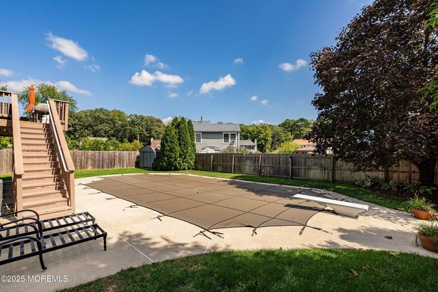 30 Heritage Drive, Howell, NJ 07731
