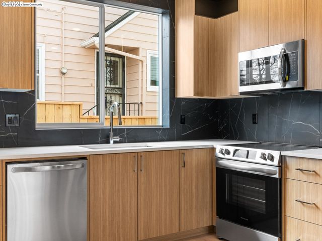 5179 Se 28th Ave 6, Portland, OR 97202