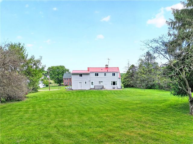 607 Cemetery Road, Perryopolis, PA 15473